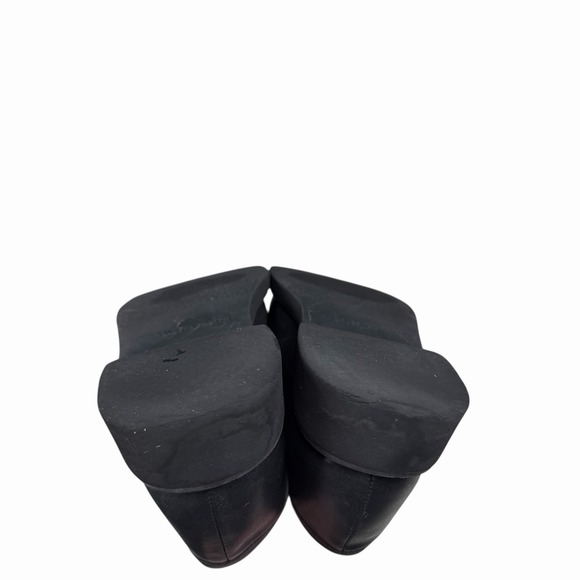 Charles & KeithWomen's Black Bow Buckled Mary Janes Women's Sz 39 - US 9 - Picture 9 of 10